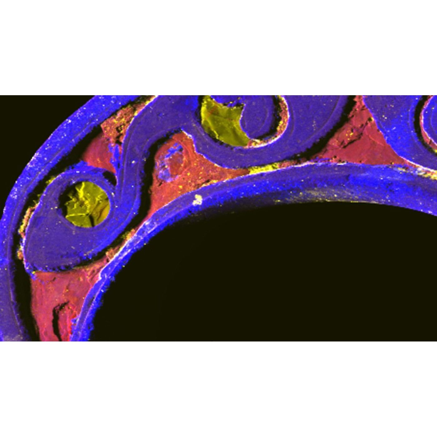 Egyptian Glass May Have Adorned a British Chariot Fitting | Ancient Origins