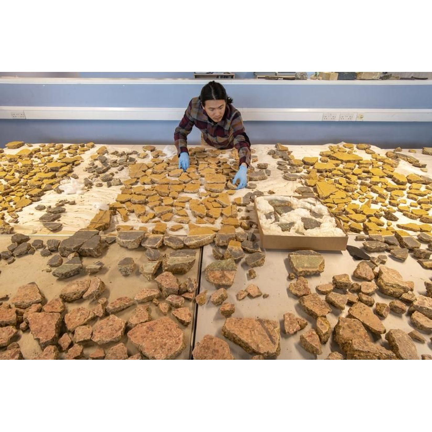 'World's Most Difficult Jigsaw Puzzle': 2,000-Year-Old Roman Frescos Unearthed in London | Ancient Origins