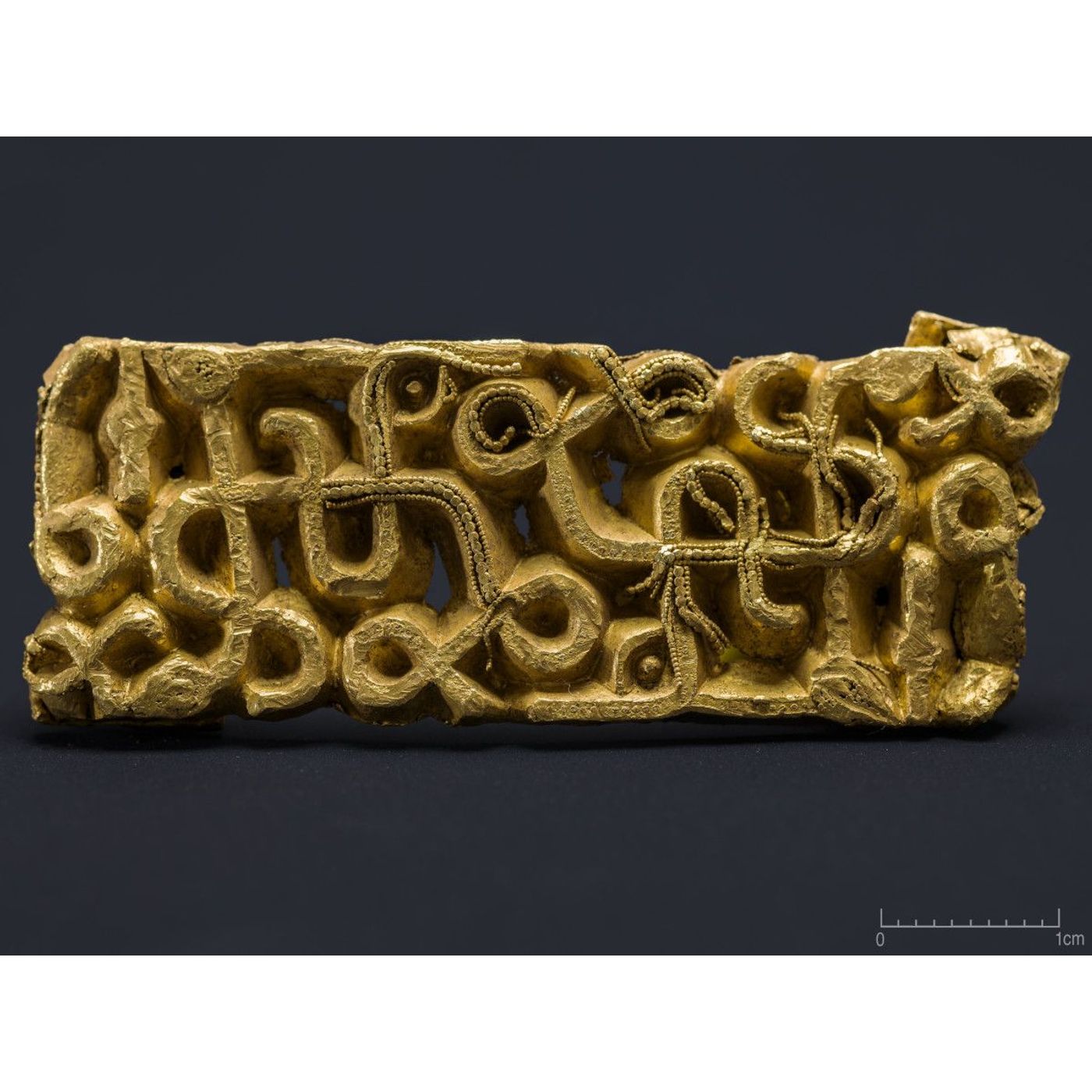 Hiker Finds Rare 6th-Century Gold Sword Scabbard Under a Tree in Norway | Ancient Origins episode artwork