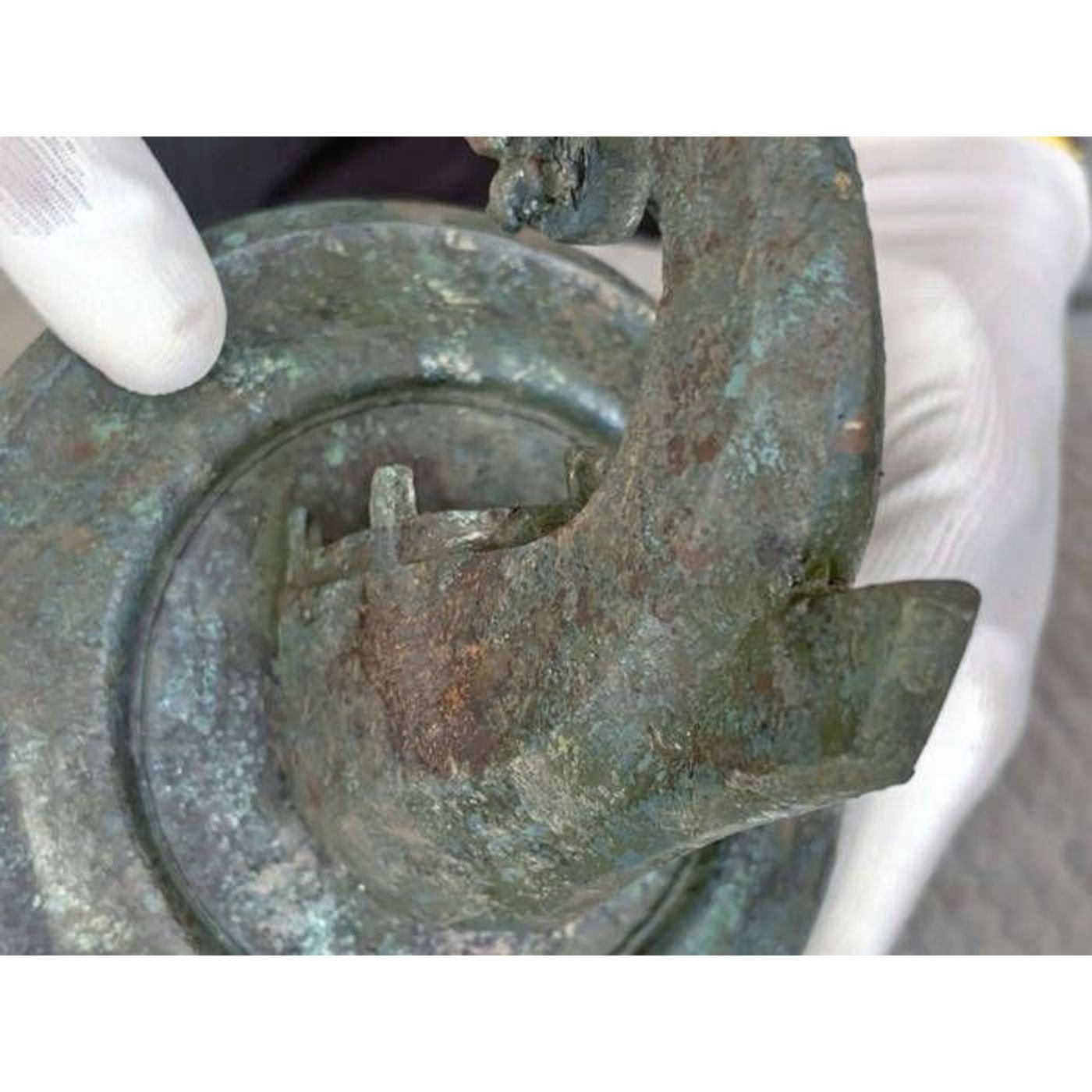Symbol of Power: 1,800-Year-Old Roman Ship Prow Unearthed | Ancient Origins