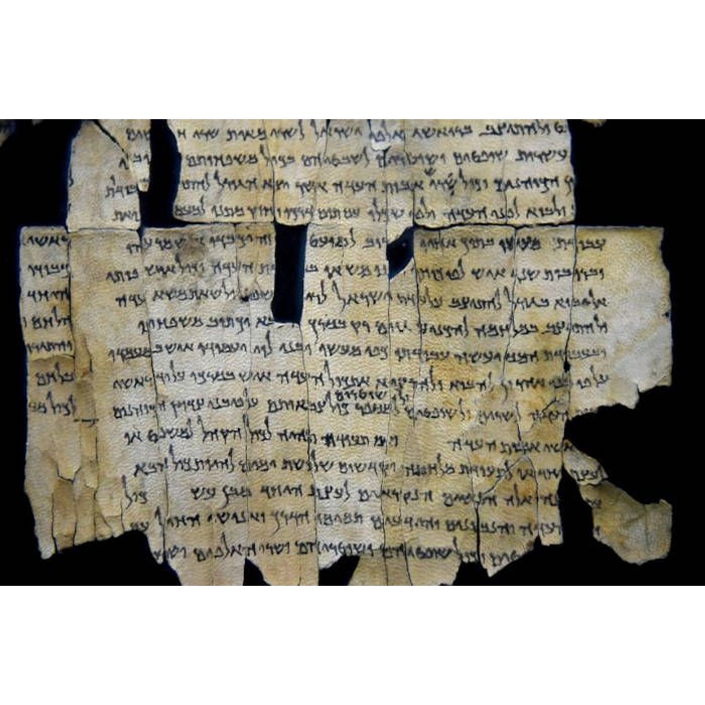 Timeline of the Dead Sea Scrolls Rewritten By Radiocarbon Dating and AI | Ancient Origins