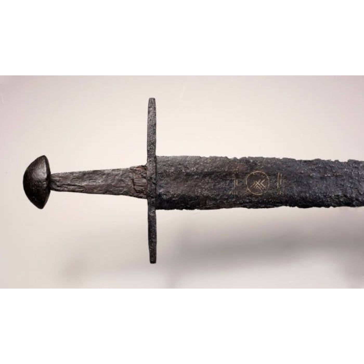A Thousand-Year-Old Ritual Sword Emerges from Dutch Riverbed | Ancient Origins