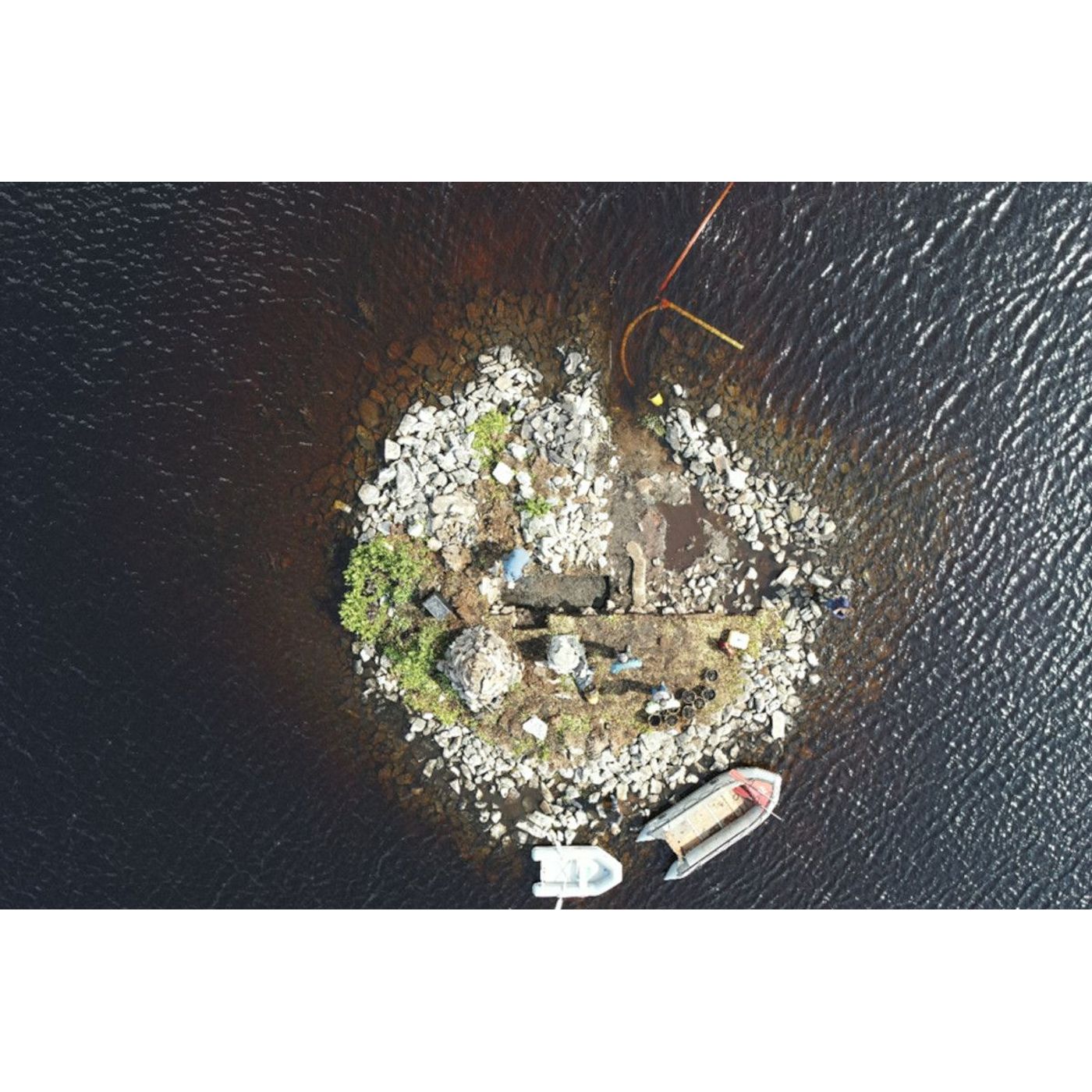 Archaeologists Uncover 5,000-Year-Old Timber Platform Beneath Scottish Crannog | Ancient Origins episode artwork
