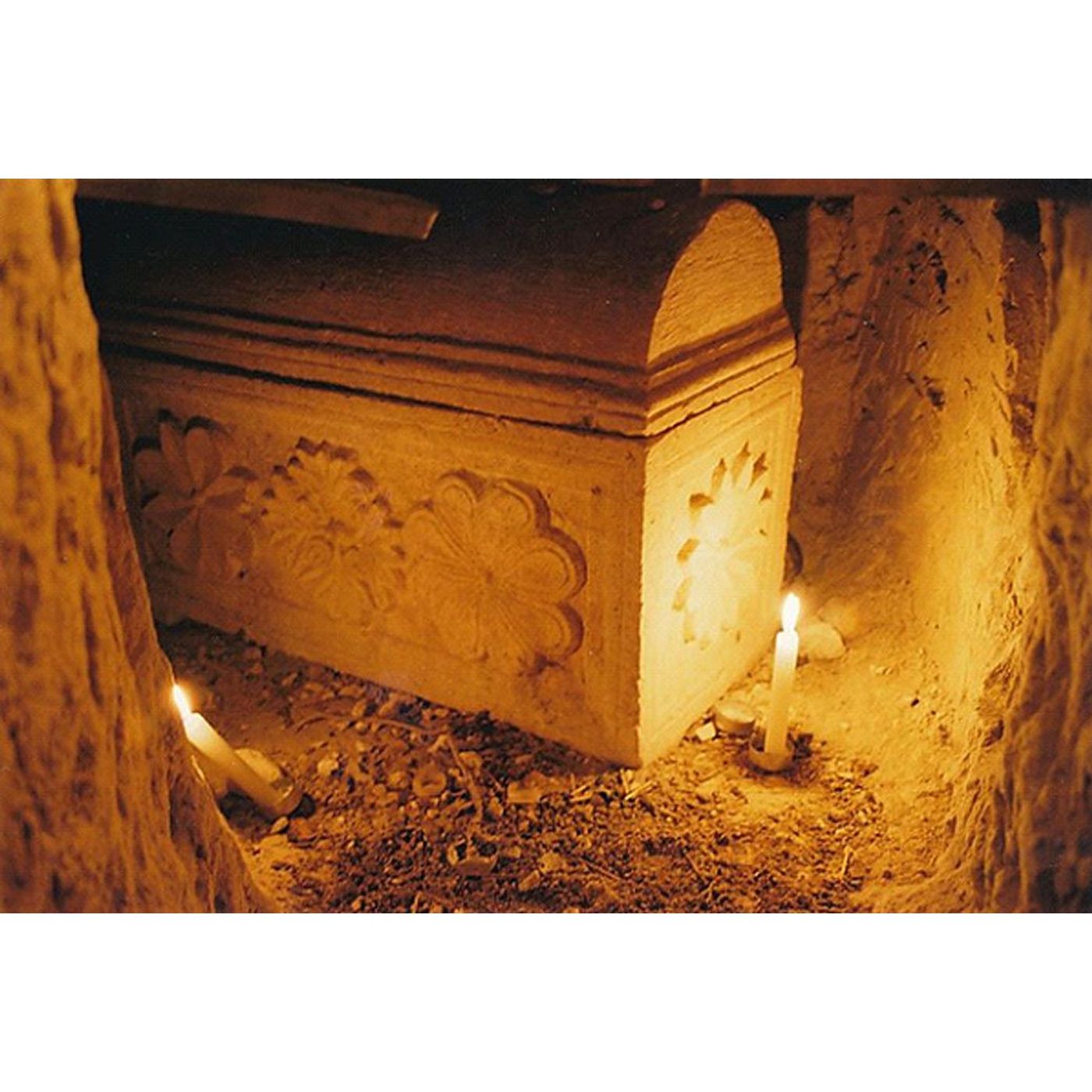 A Crucified King and Mysterious Bones: Whose Remains Were Hidden in the Abba Cave? | Ancient Origins