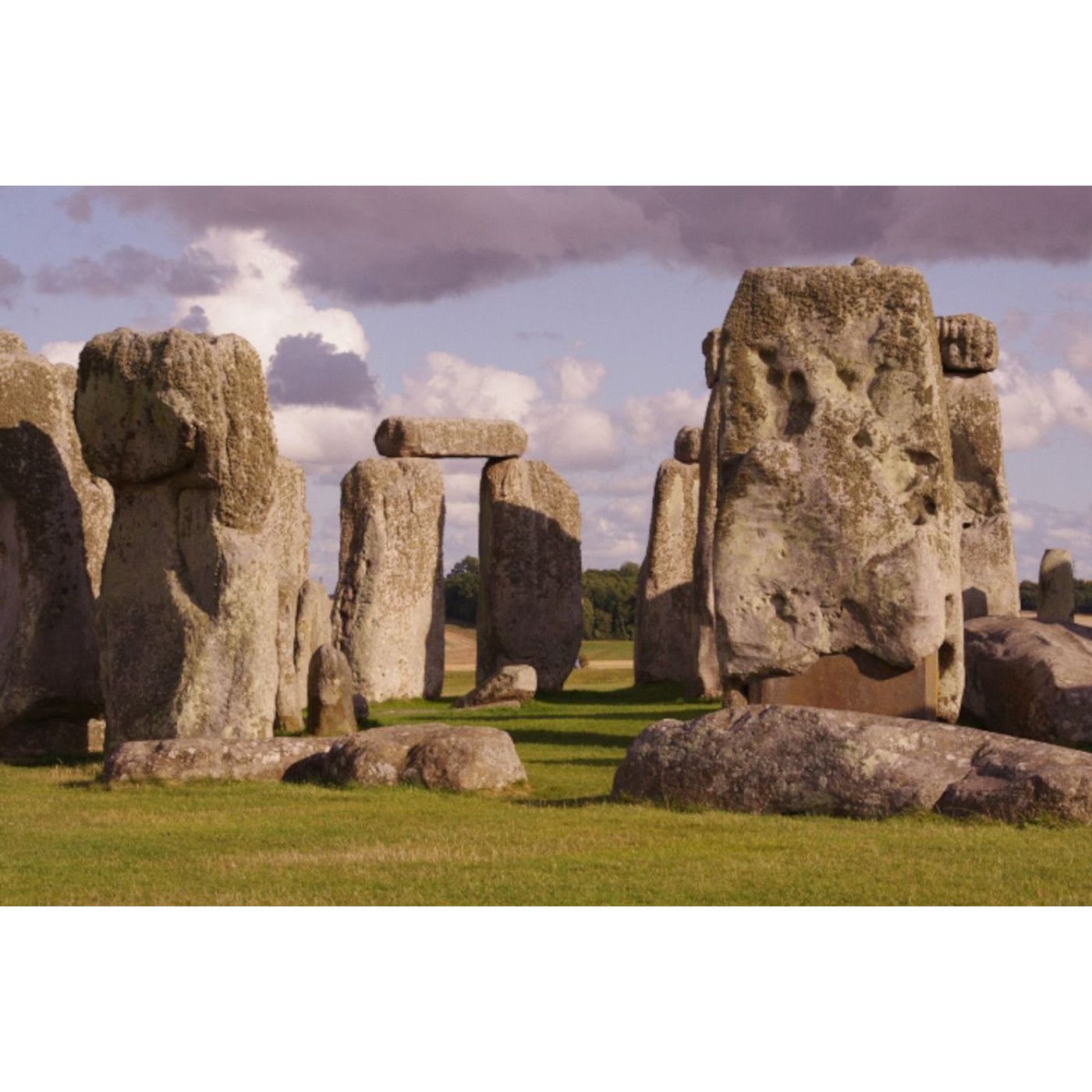 Tiny Sand Grains Demolish Longstanding Stonehenge Glacial Theory | Ancient Origins episode artwork