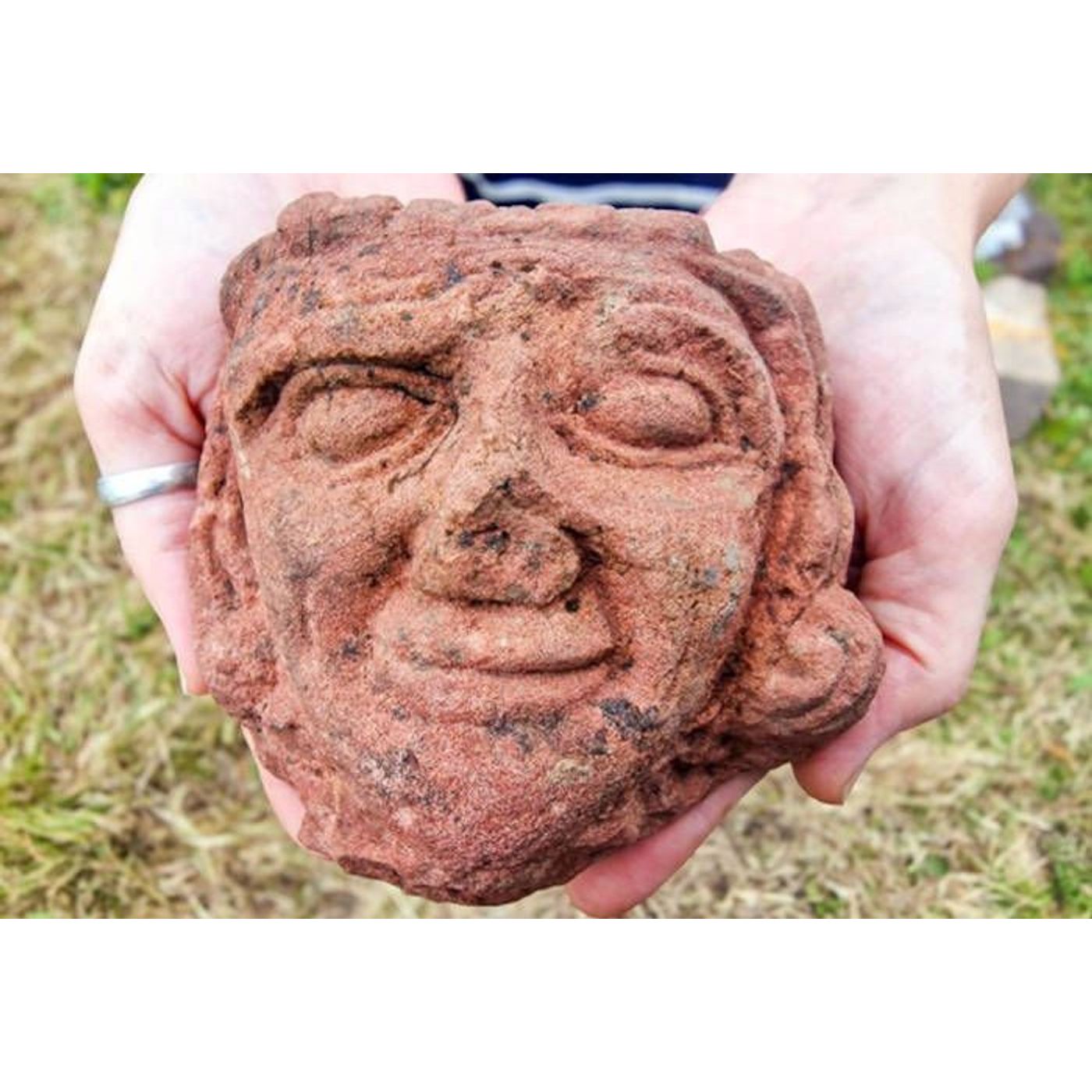 Quirky Medieval Carved Head Unearthed at Orkney Excavation | Ancient Origins